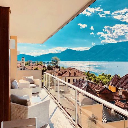 Attico Palazzo Di Vetro Apartment Luino Luaran gambar